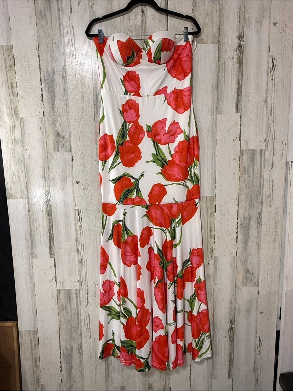 Strapless Mermaid Style Dress with Red Floral Print and Fitted Bodice